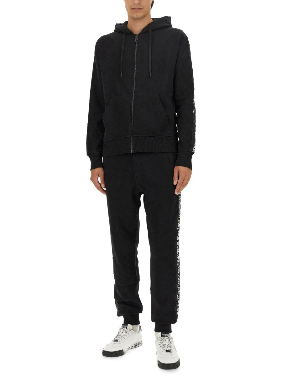 HOODIE 2