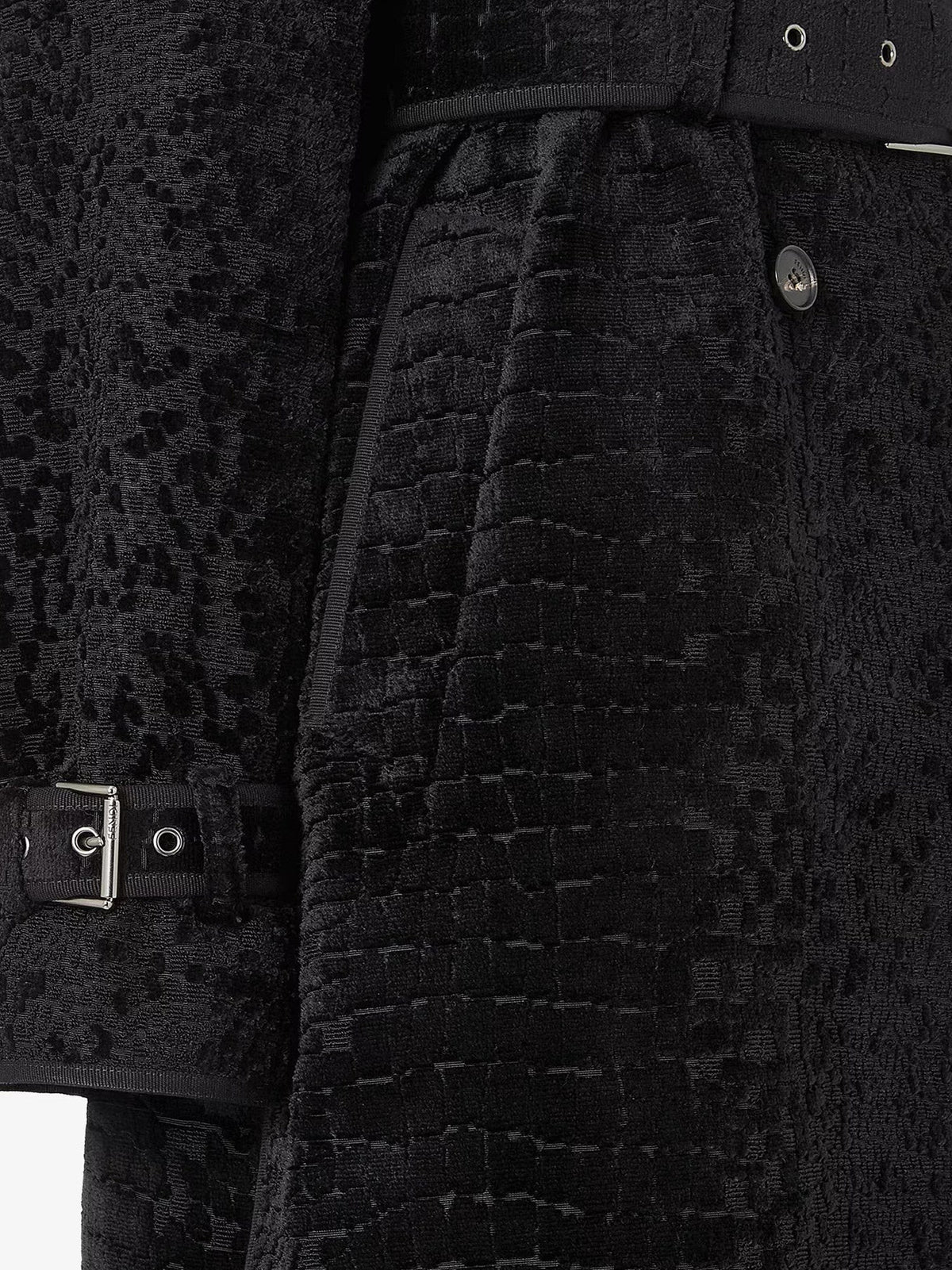 Jacquard velvet coat with aniaml print 3