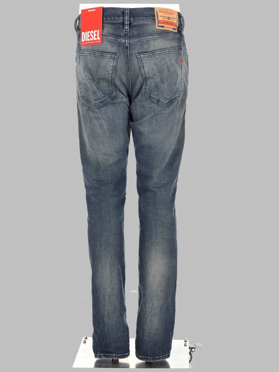 JEANS "D-STRUKT" 2
