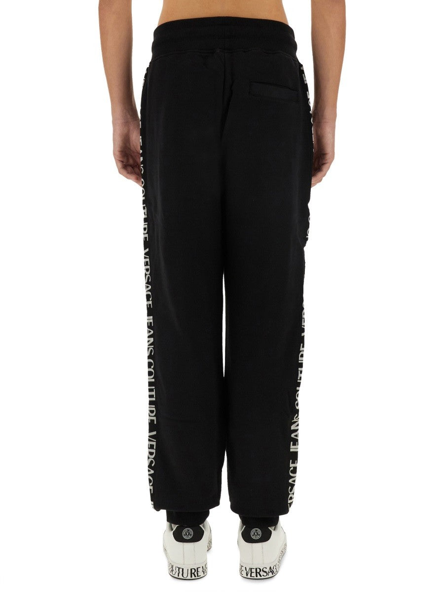 JOGGING PANTS WITH LOGO 3