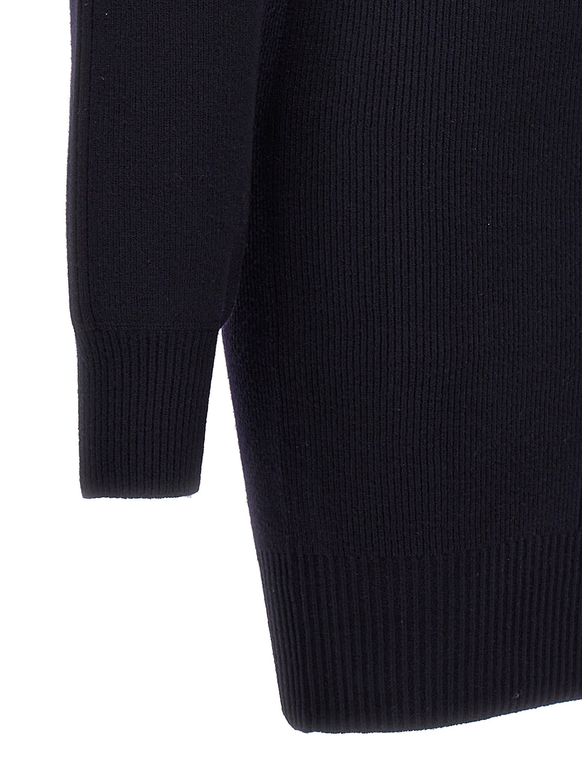 Knitted dress 4