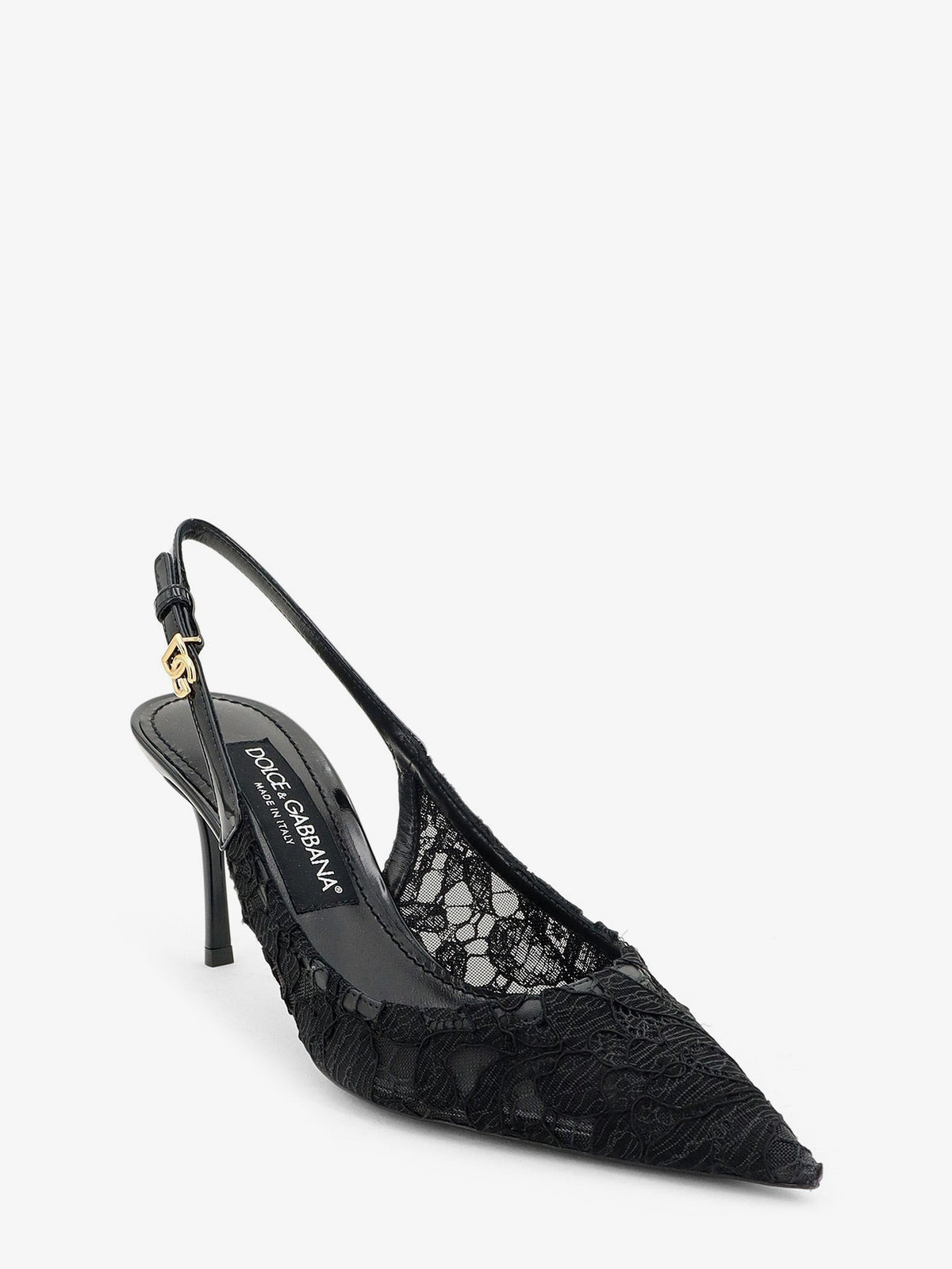 Lace décolleté 2
