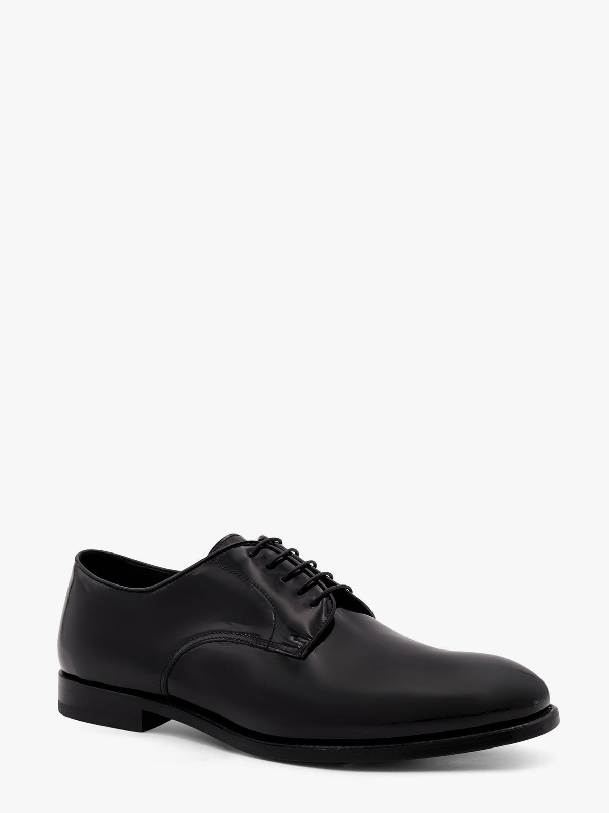 Lace-up patent leather shoe 2