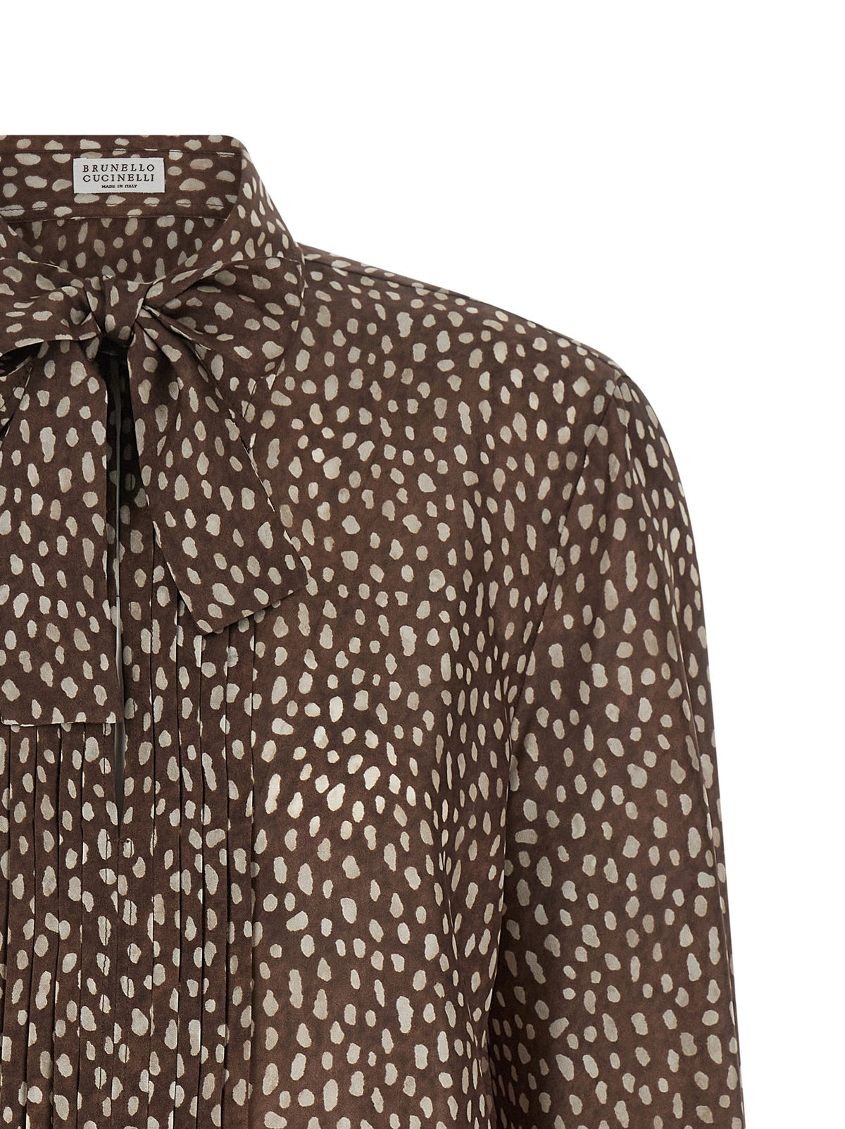 Lavallière collar shirt 3