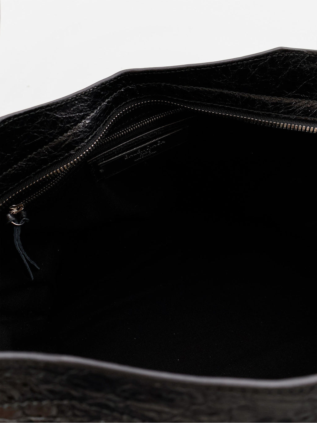 Le City Medium Metallic Leather Handbag 5