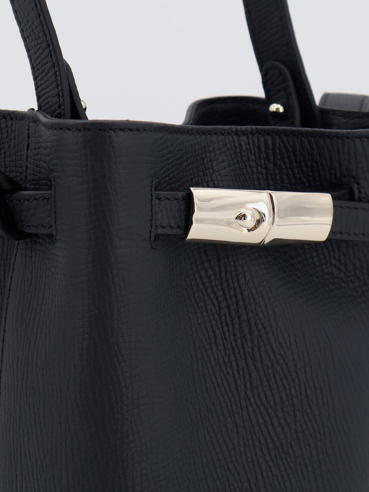Le Smart leather bucket bag 5