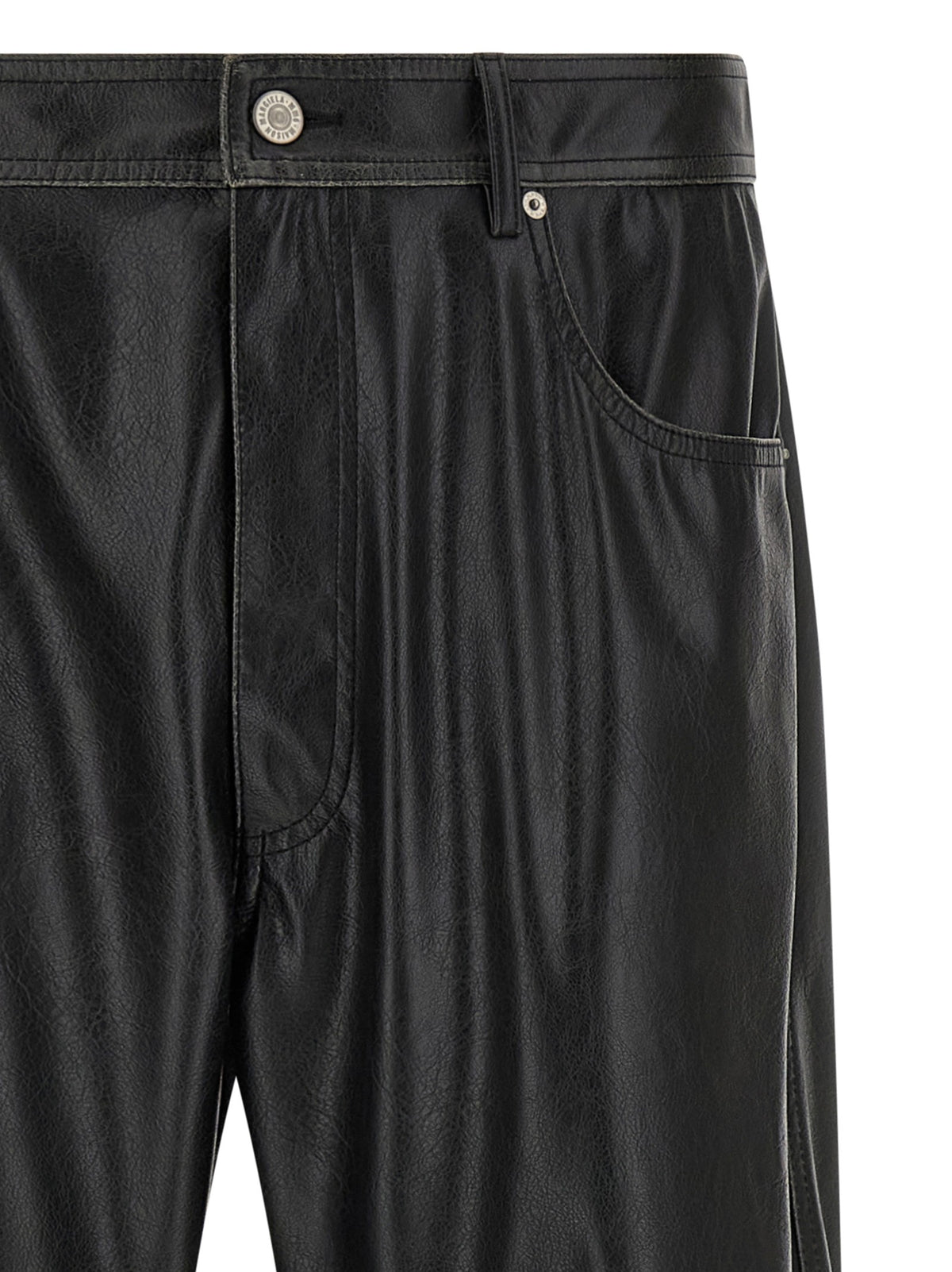 Leather-effect pants 3