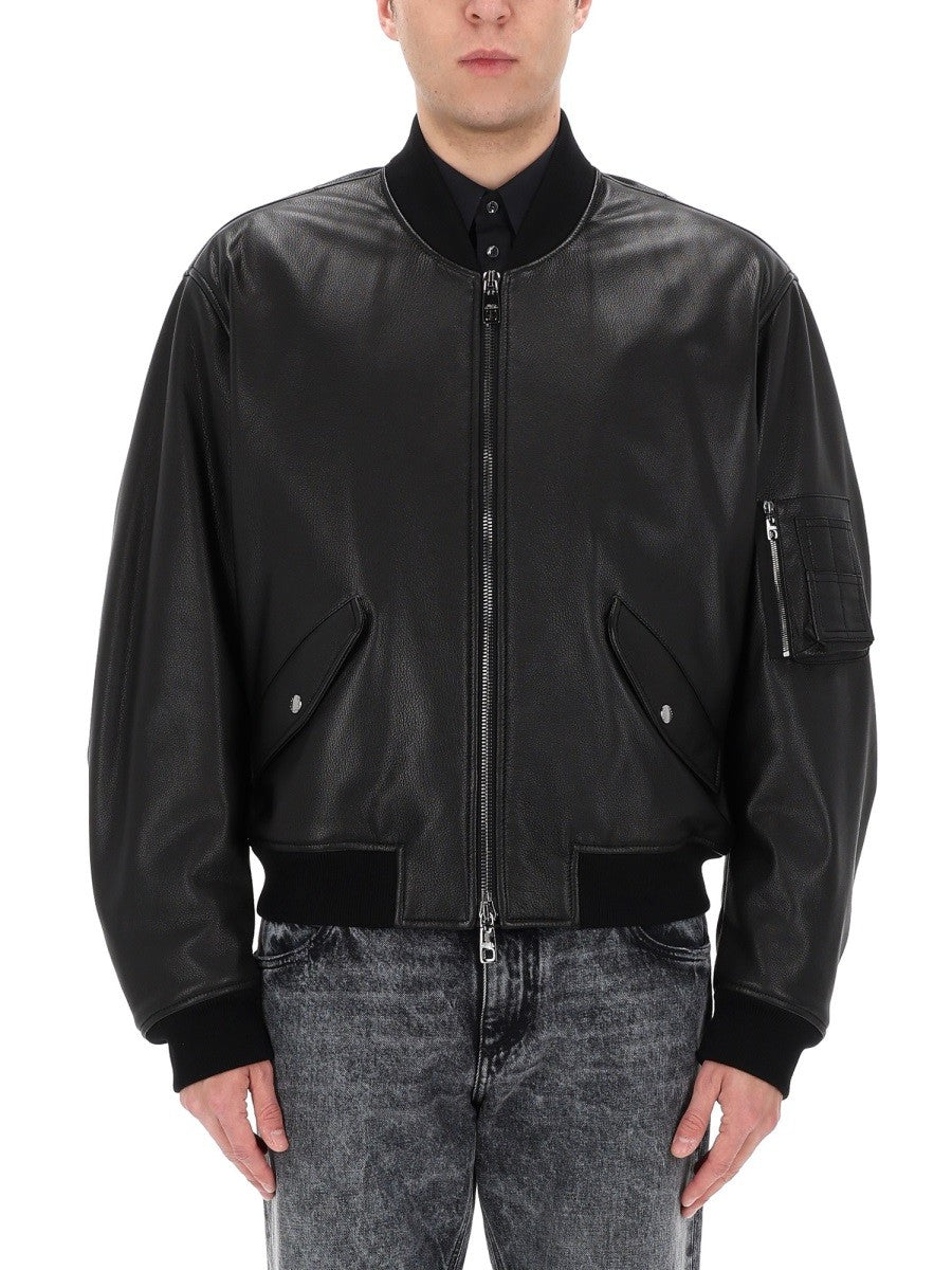 LEATHER JACKET 4