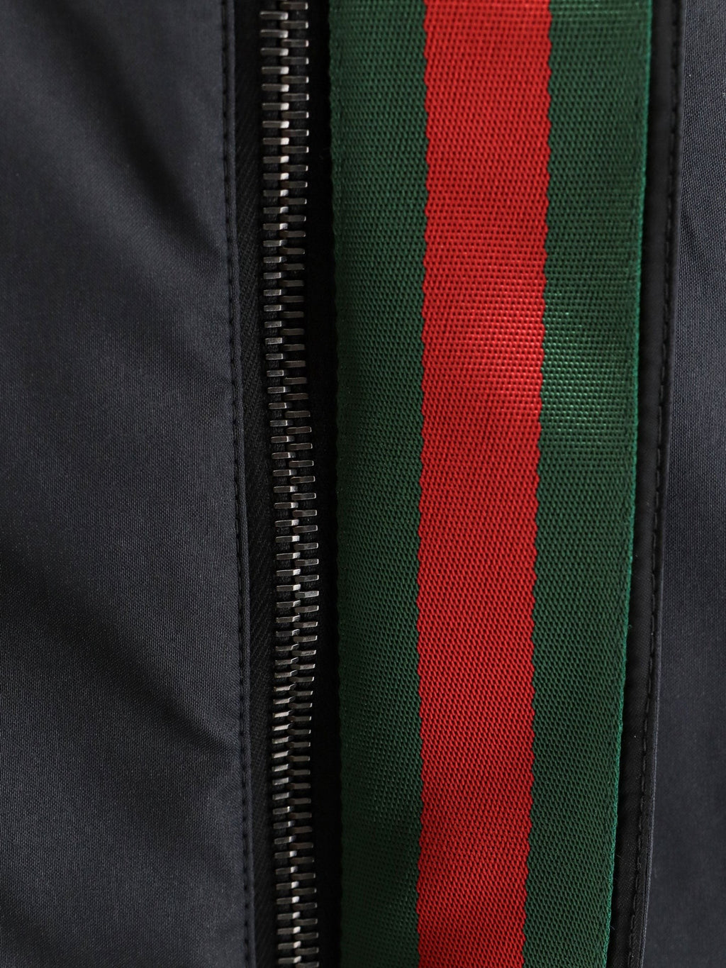 Lightweight and compact nylon jacket 3