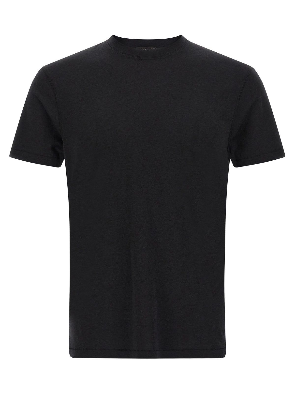 Logo embroidery t-shirt