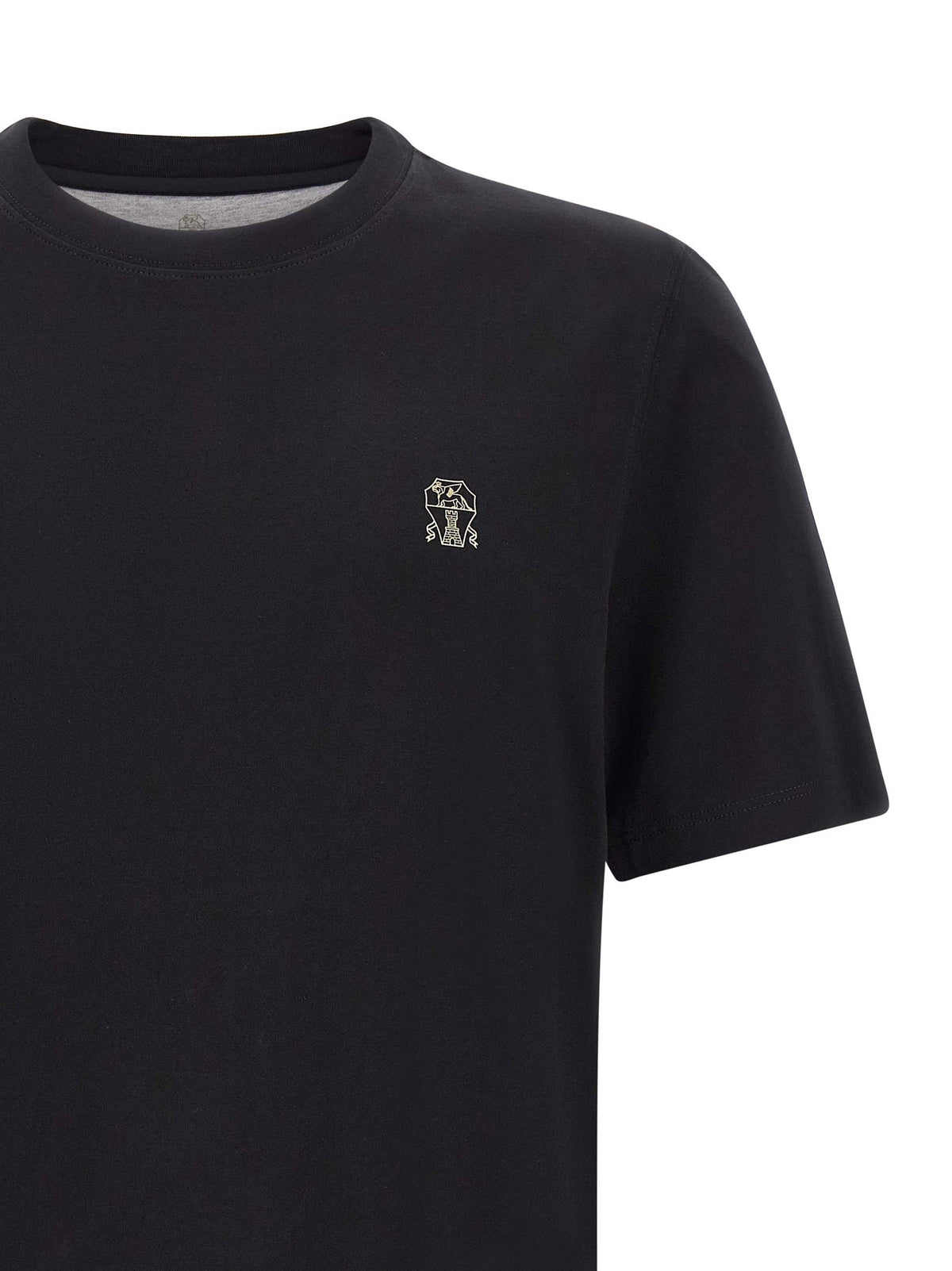 Logo embroidery t-shirt 3