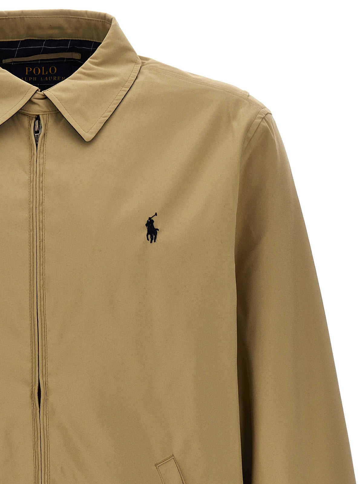 Logo jacket 3