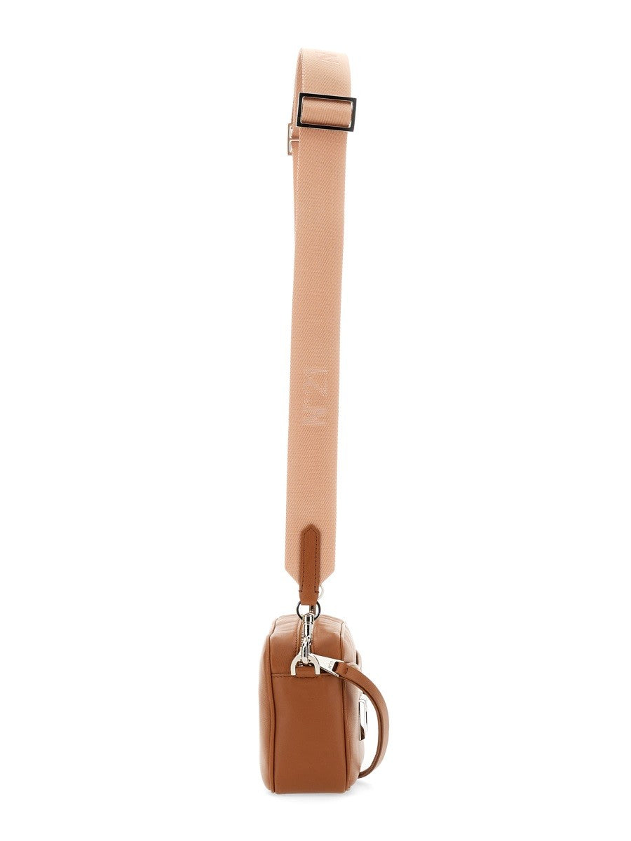 LOGO PLAQUE BAG 3