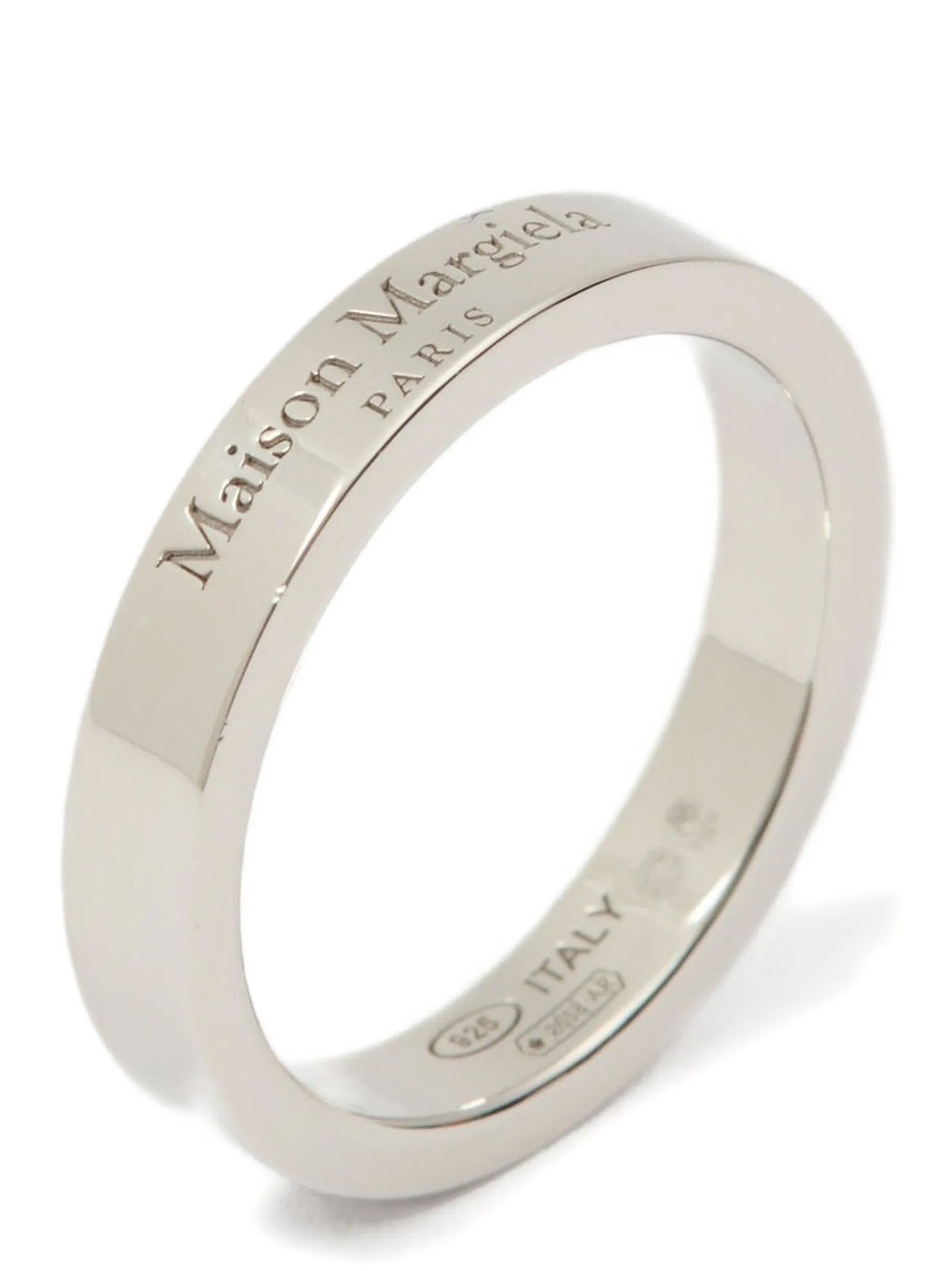 Logo ring 2