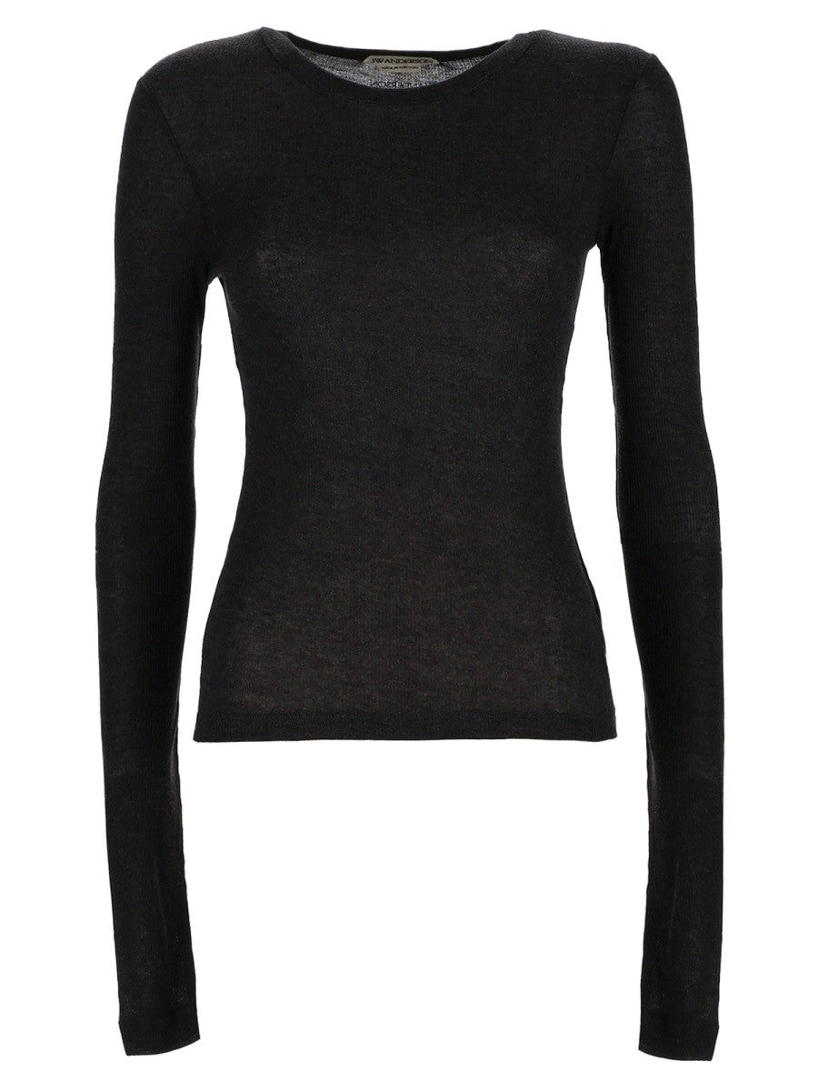 LONG-SLEEVED T-SHIRT