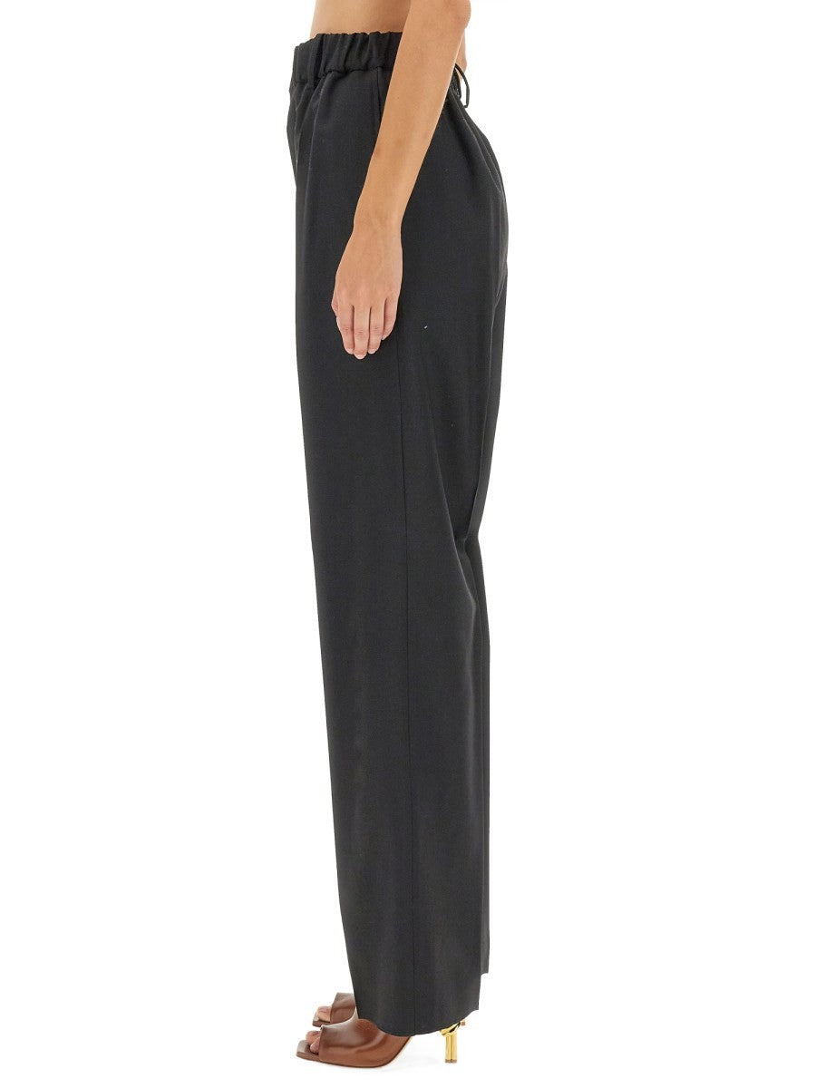 LOOSE-FITTING PANTS 4