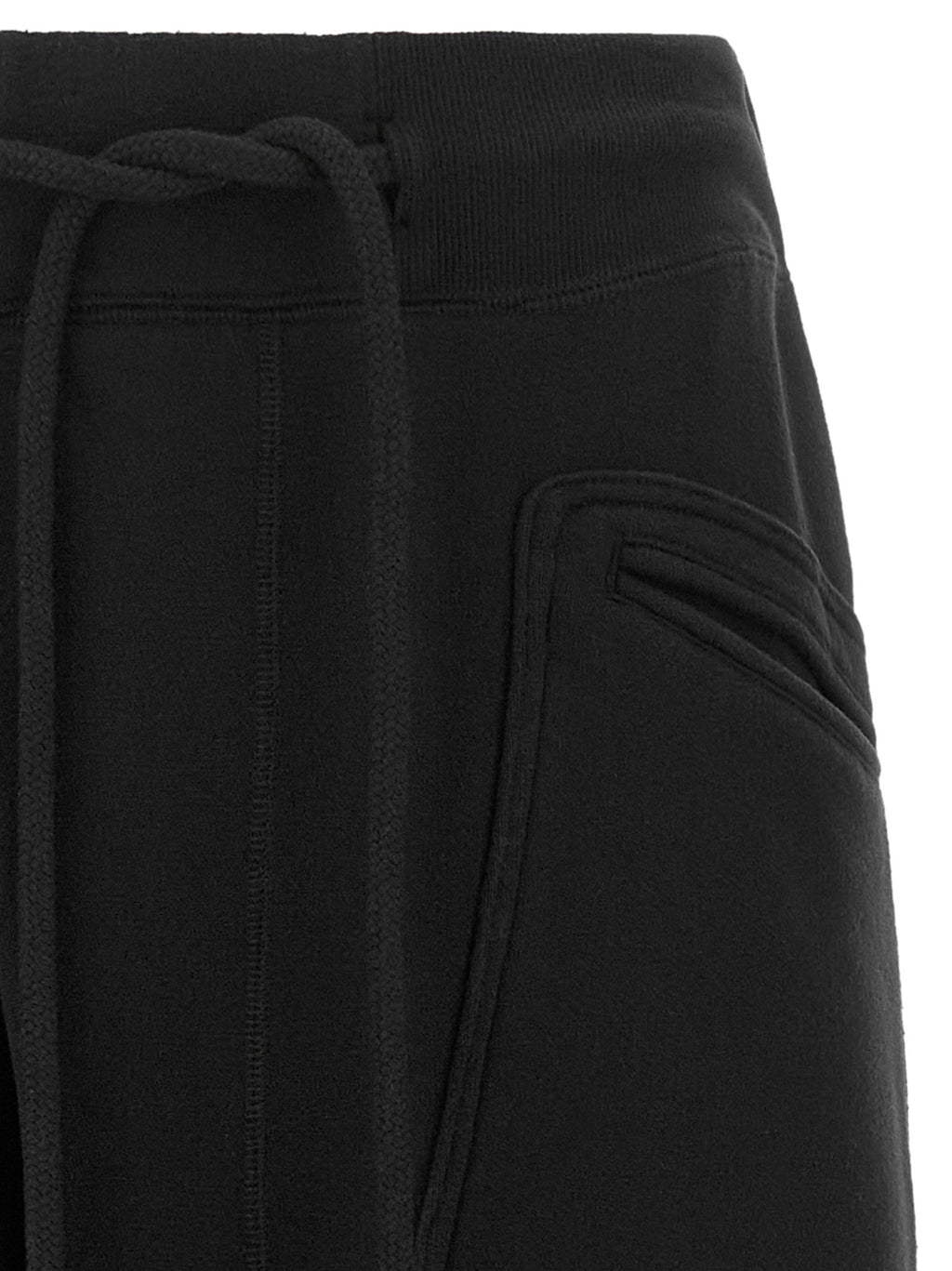 Low horse joggers 3