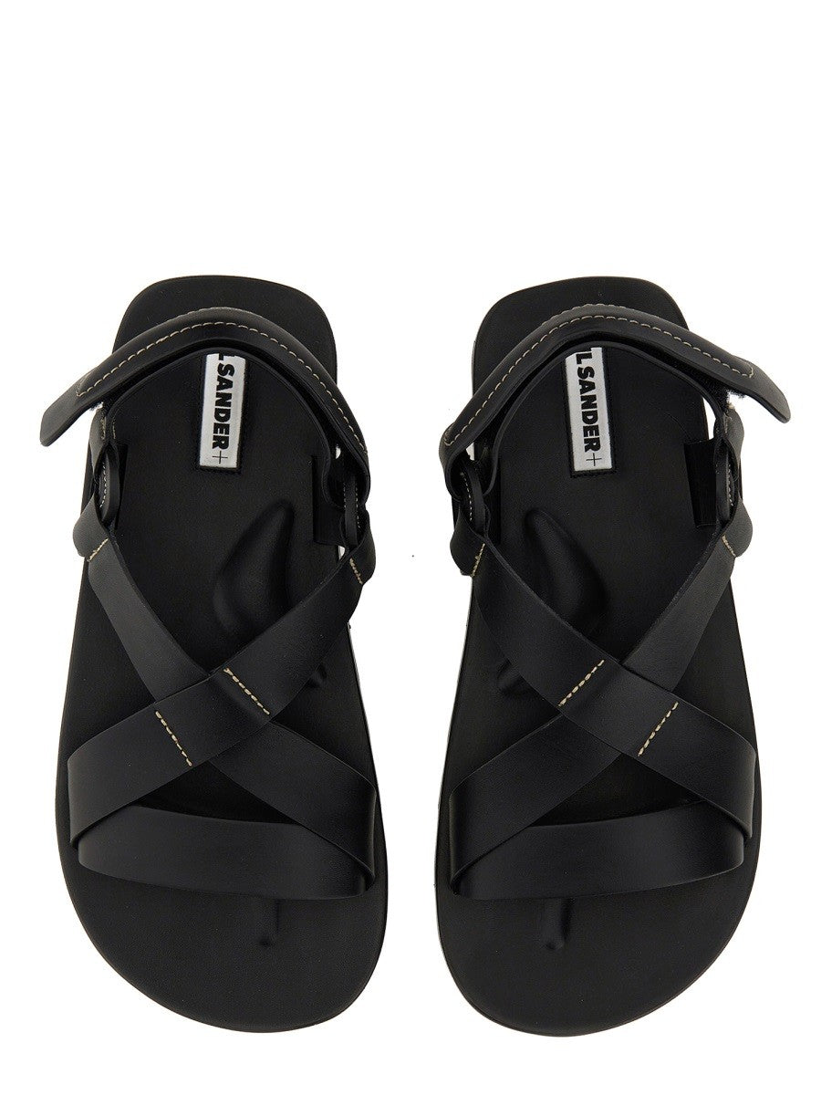 LOW SANDAL. 4