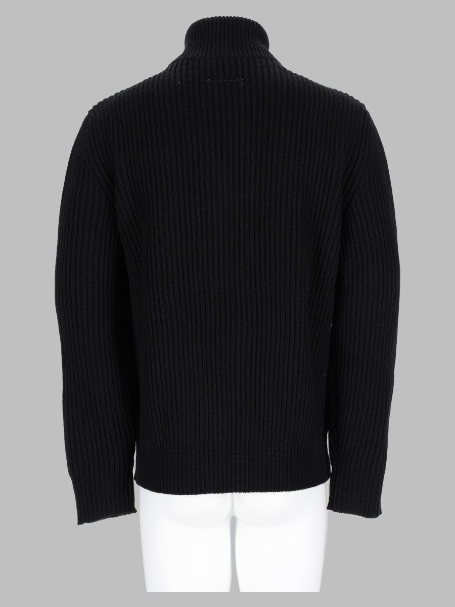 maglia a costine con zip 2