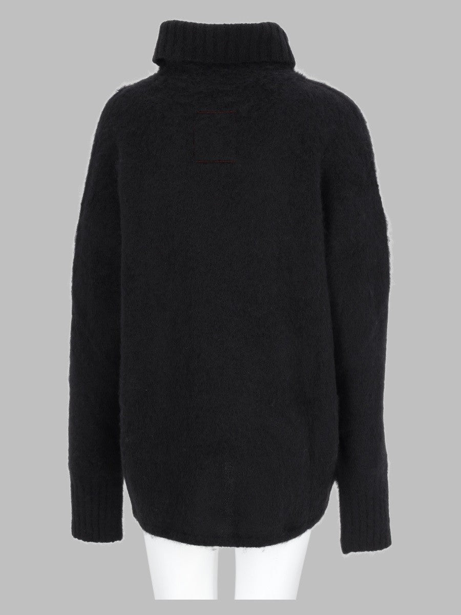 Maglia In Alpaca e Lana a Collo Alto 2