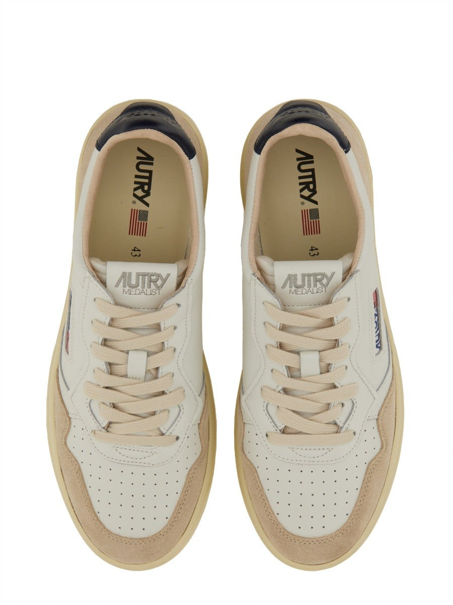 SNEAKER "MEDALIST LOW" 5