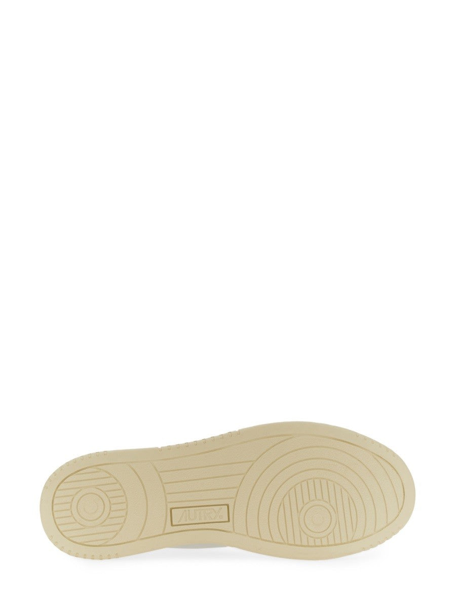 SNEAKER "MEDALIST LOW" 6