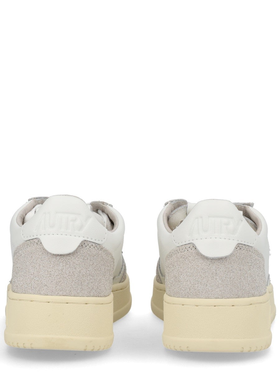 "MEDALIST LOW" SNEAKER 3