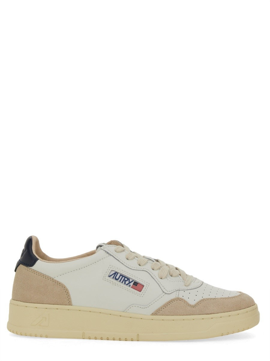 SNEAKER "MEDALIST LOW"