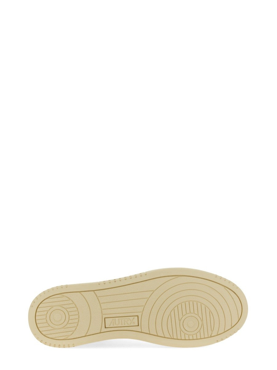 SNEAKER "MEDALIST LOW" 6