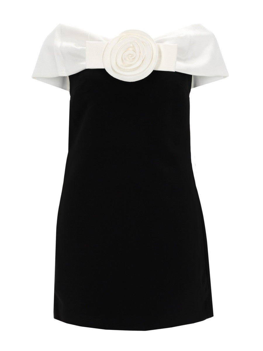 MINI DRESS WITH FLOWER DETAIL