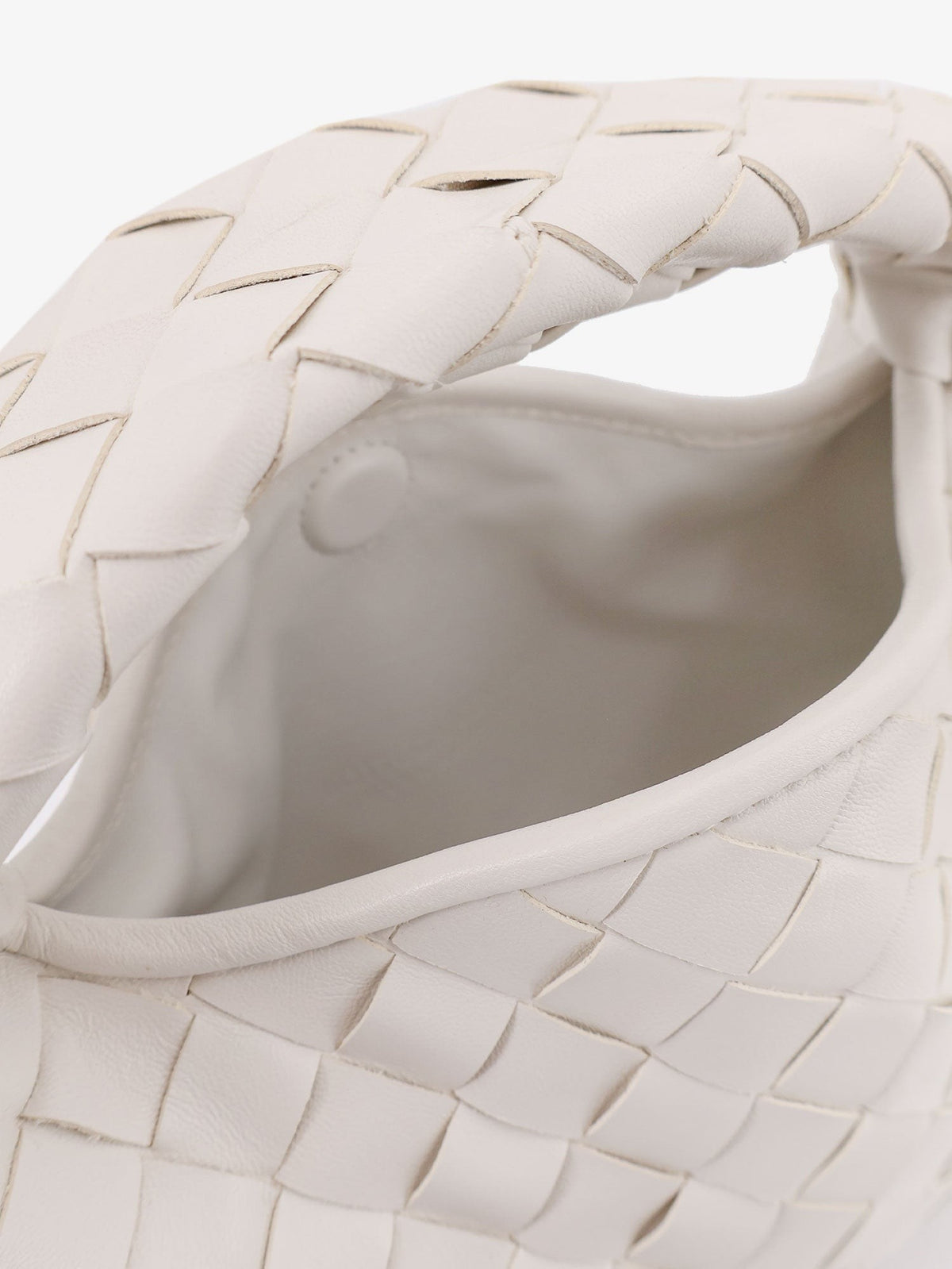 Mini Hop leather crossbody bag with Intrecciato pattern 5