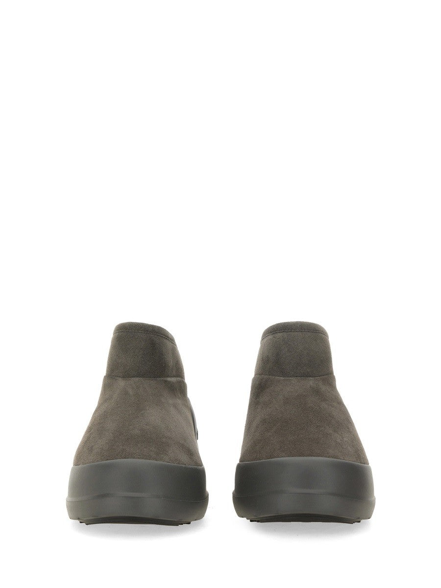 "MOON" BOOT 4