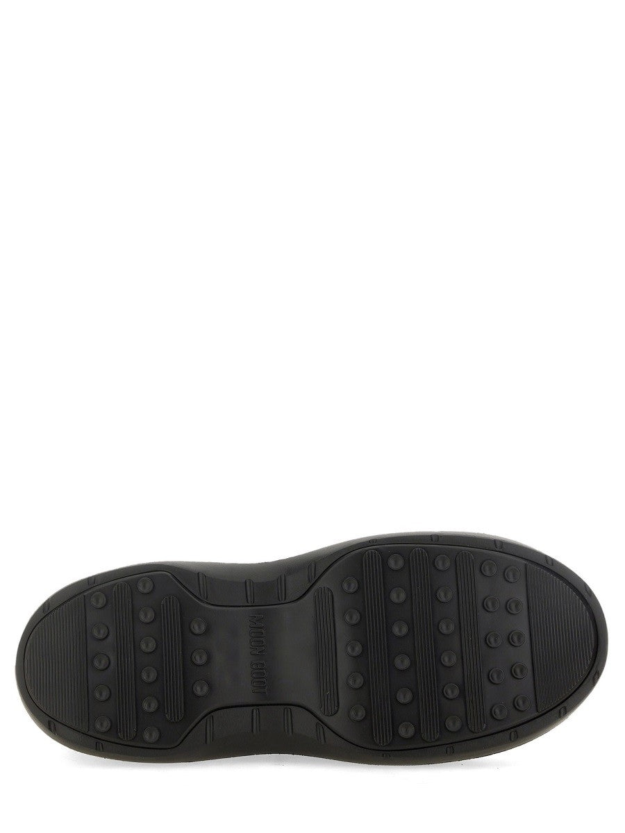 "MOON" BOOT 6