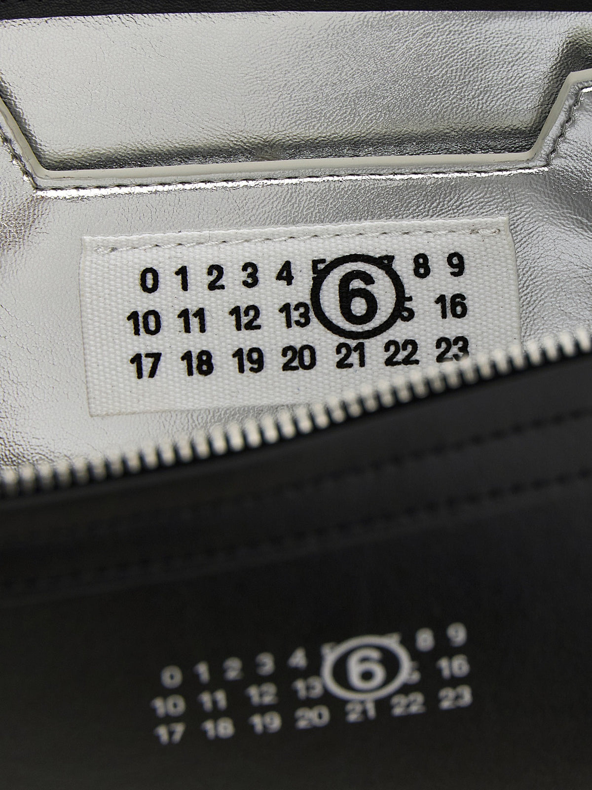 'Numeric Signature MM6' clutch 4