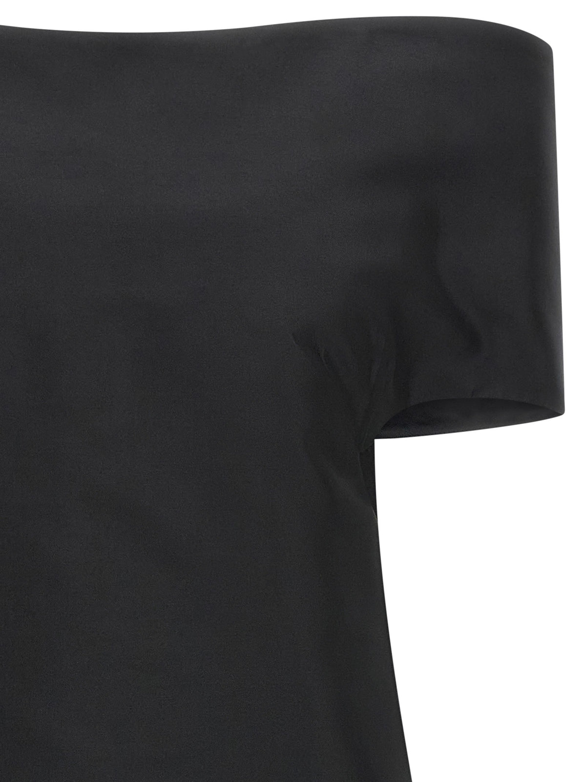 Off-the-shoulder dress 3