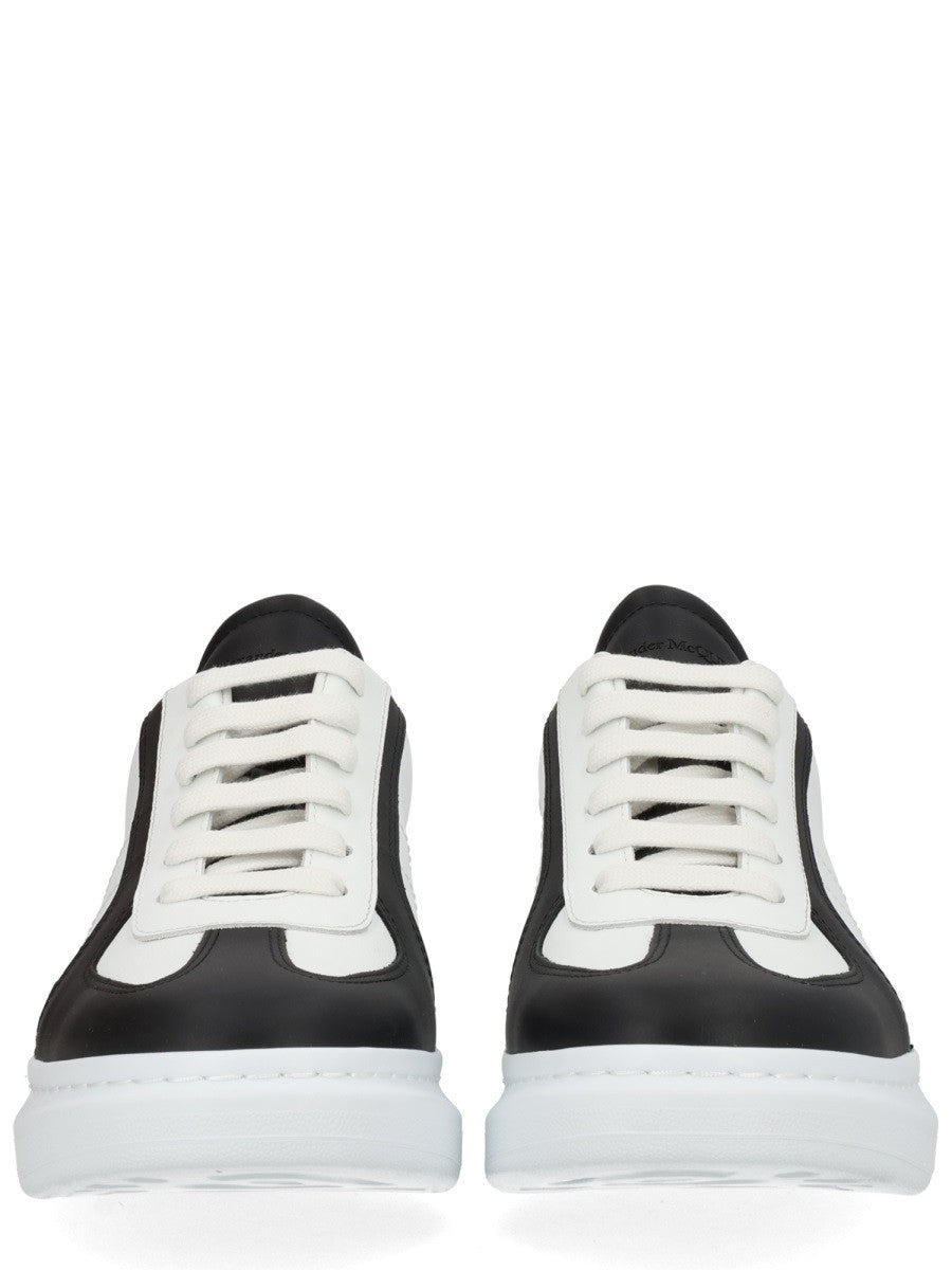"OVERSIZE" SNEAKER 3