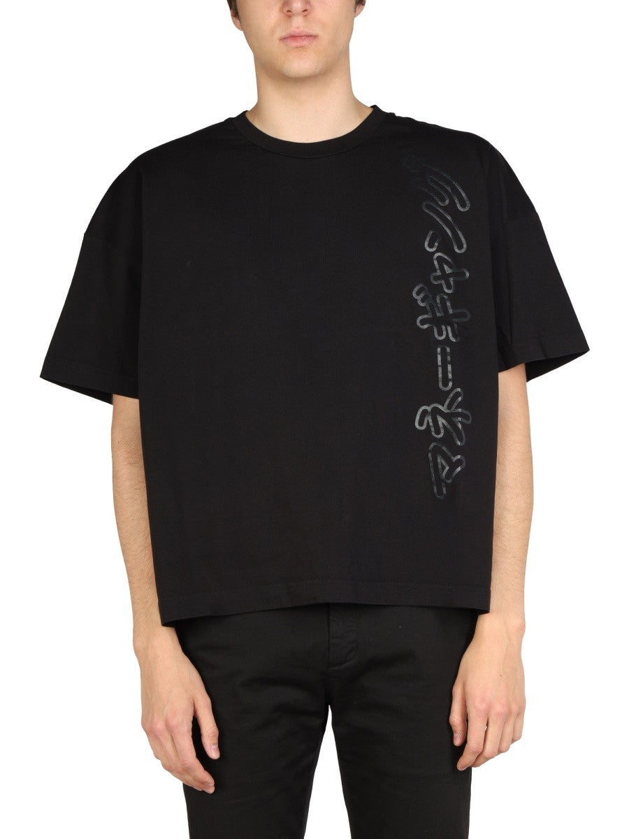 OVERSIZED FIT T-SHIRT