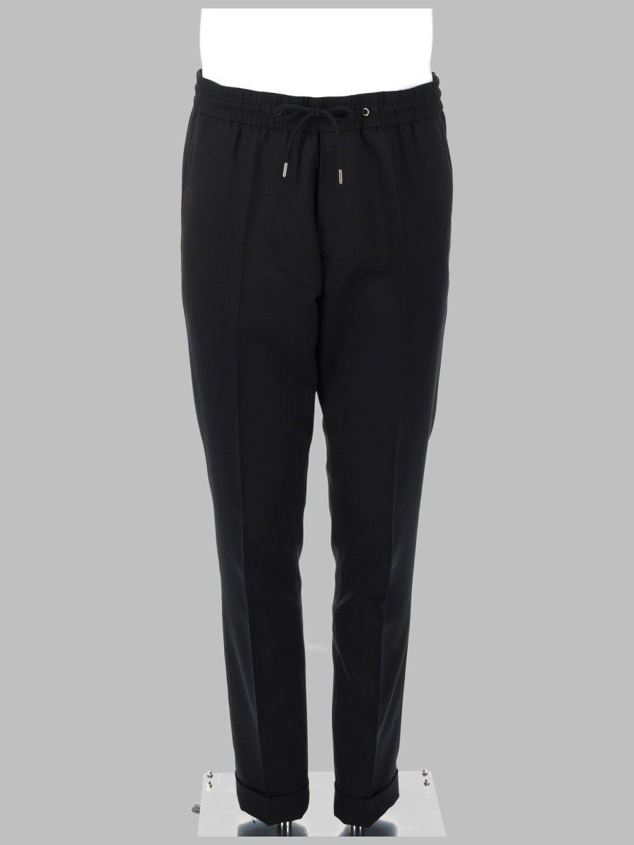 PANTALONE "A SUIT TO TRAVEL IN"