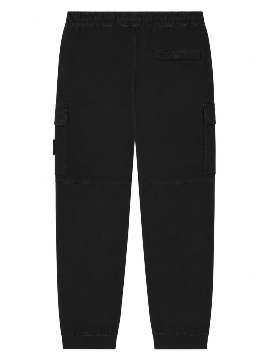 PANTALONE CARGO CON PATCH LOGO 2