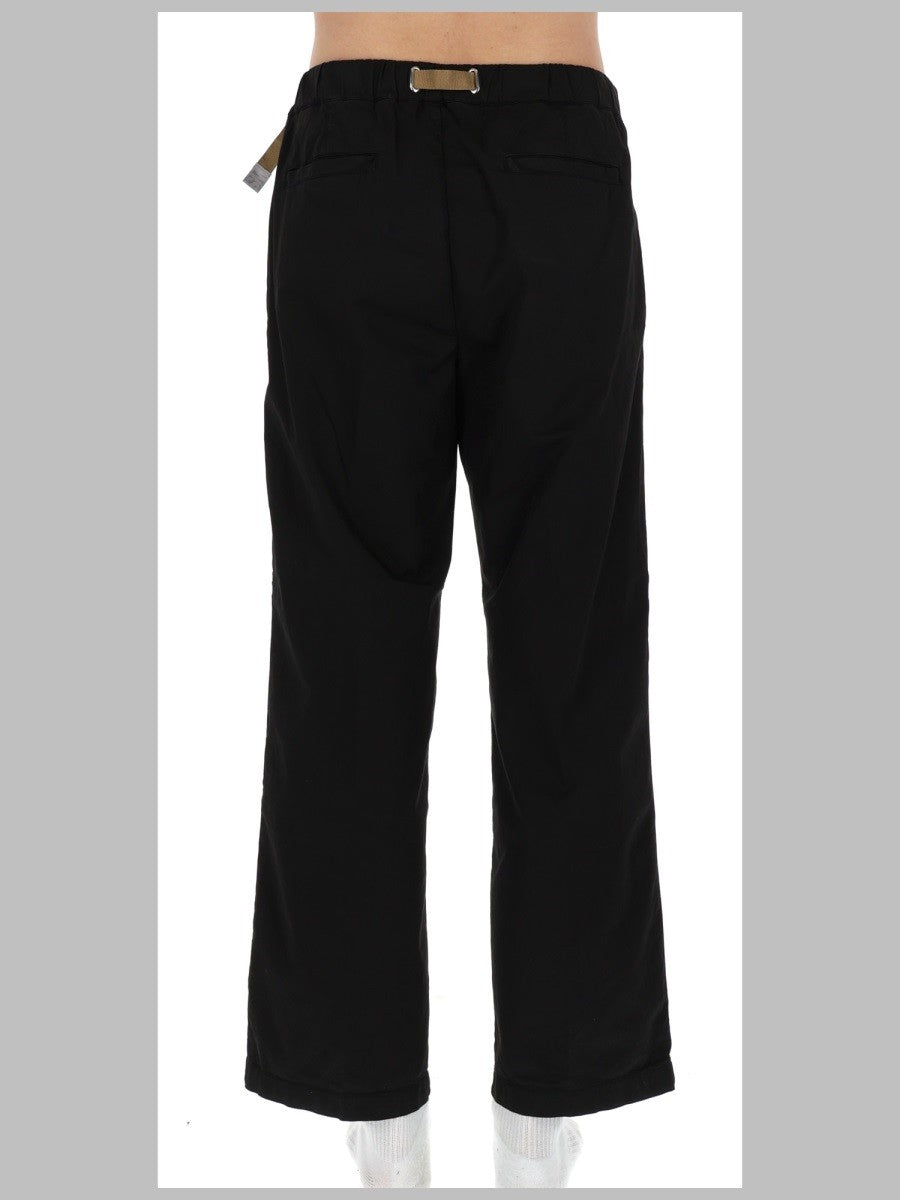 PANTALONE CON CINTURA 2