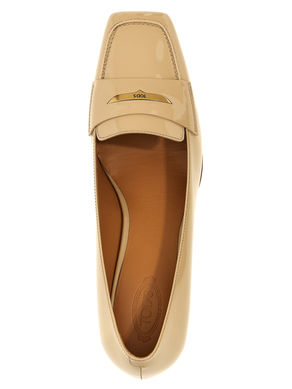 Patent leather pumps 4