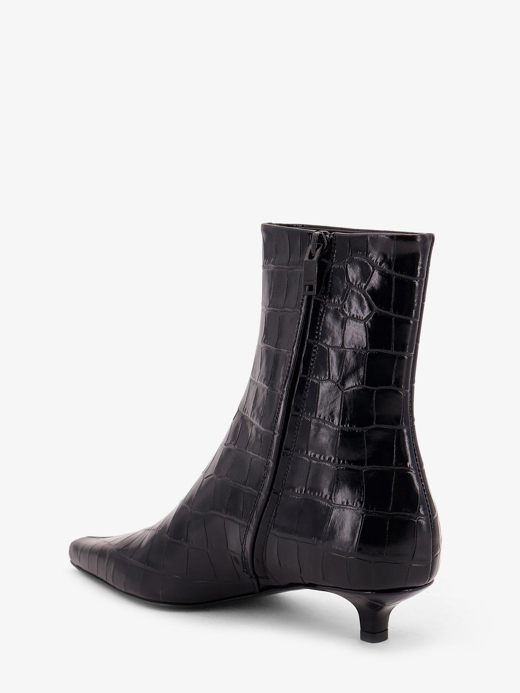 Pointed-toe ankle boots with crocodile effect 3