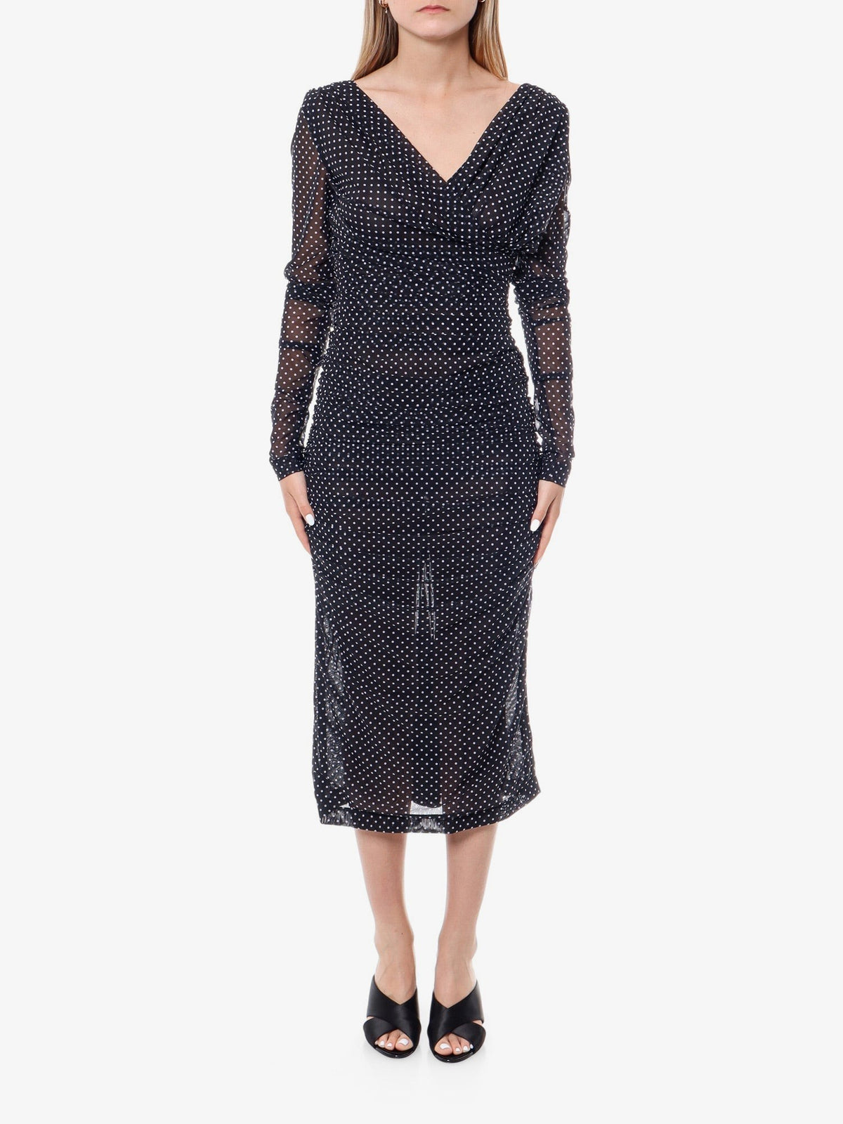Polka-dots dress with drapery 3