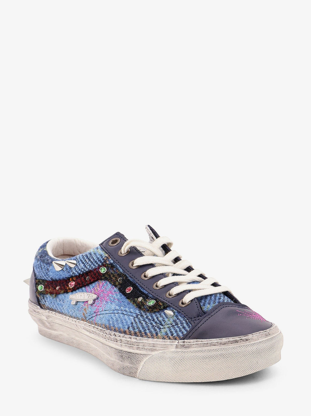 Premium Old Skool 36 Sneakers with studs 2