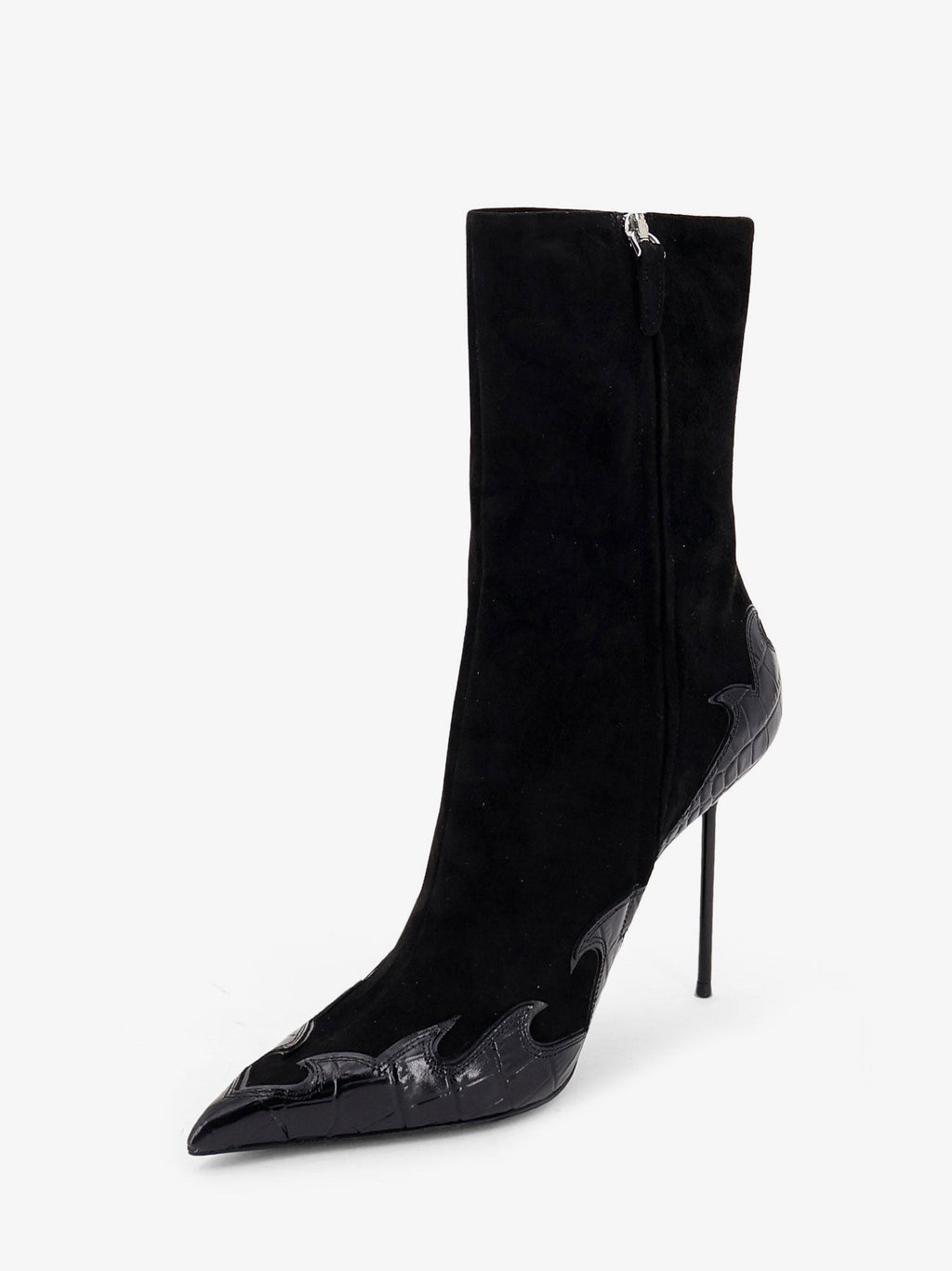 Queen of Hearts ankle boots with cut-out embroidery and heart inlays 4