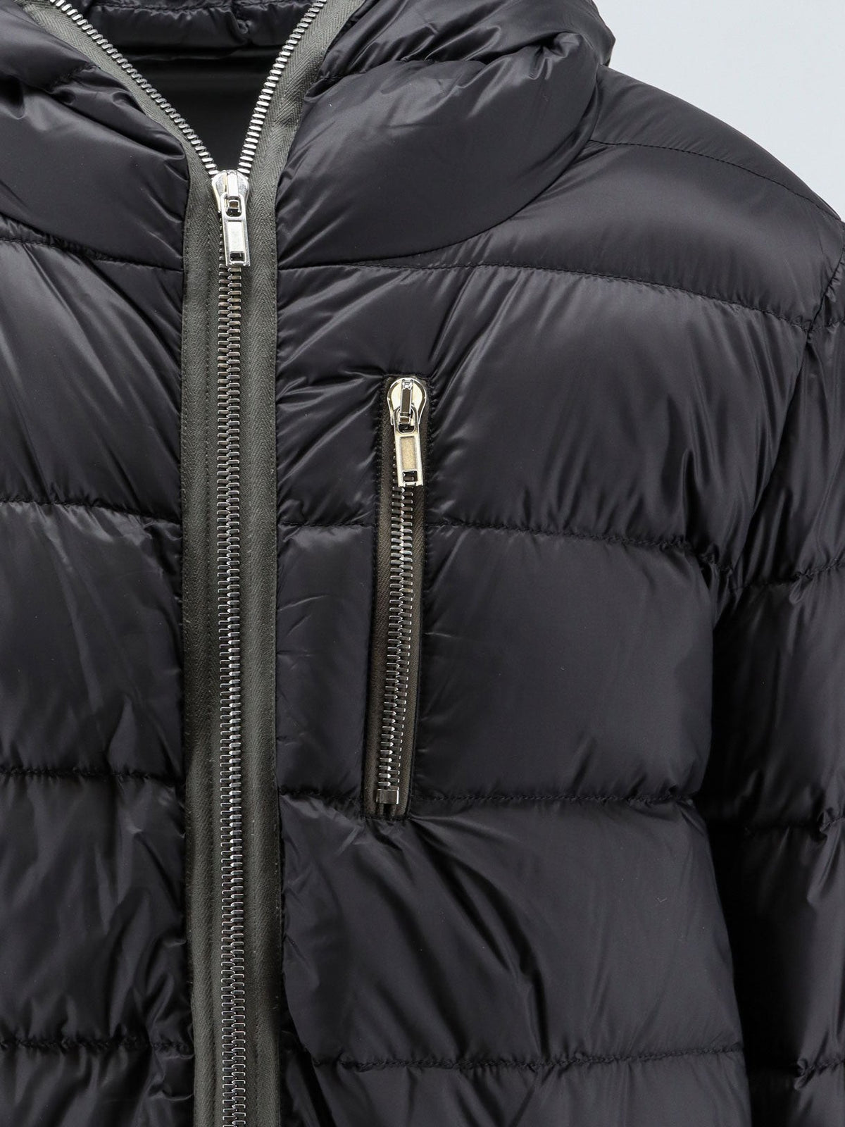 Quilted nylon down jacket 3