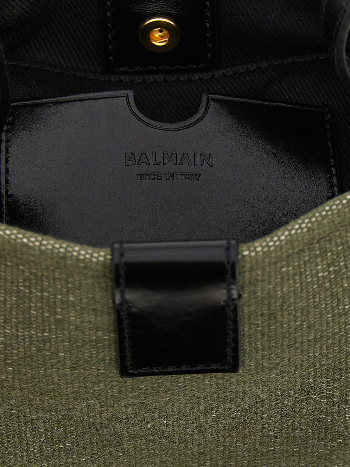 'Release' bucket bag 4