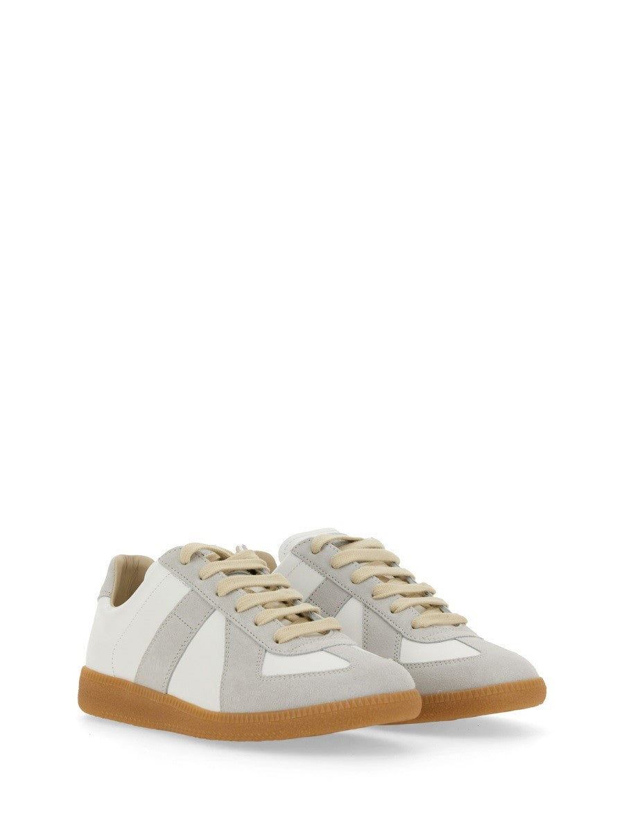 "REPLICA" SNEAKER 2