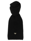 Ribbed wool scarf with logo
