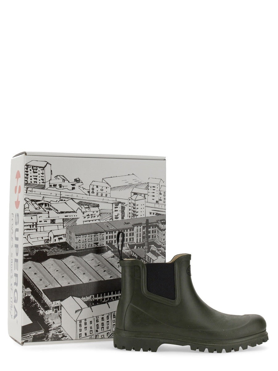 RUBBER BOOT 3